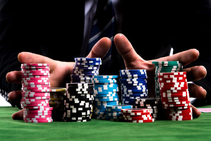 Luật chơi Poker dành cho mọi game thủ